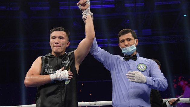 Финалист юношеской Олимпиады из Казахстана избил 42-летнего боксера и выиграл шестой бой на профи-ринге