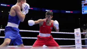 Капитан сборной Казахстана по боксу вышел в четвертьфинал чемпионата мира