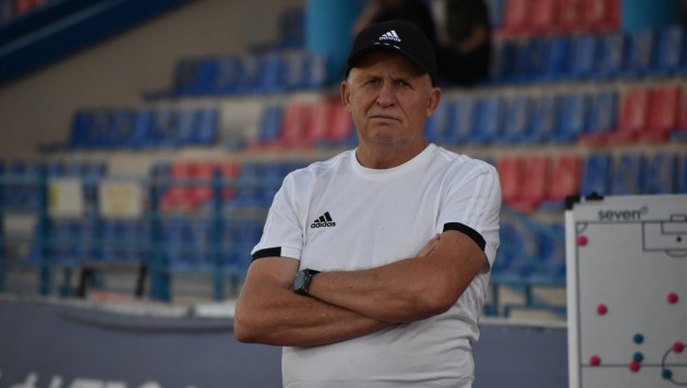 Стали известны зарплаты руководителей и главного тренера худшего клуба КПЛ-2021