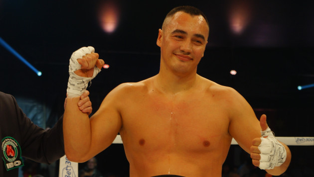 Казахстанец с 16 нокаутами высказался о бое с чемпионом мира в супертяжелом весе