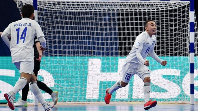 Красота от Токаева! Казахстан забил два супергола на старте Евро-2022, а какой круче?