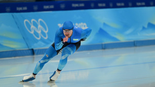 Претендент на топ-10? Казахстанский конькобежец завершил дистанцию на Олимпиаде-2022