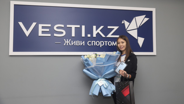 "Я верю в казахстанский футбол". "Мисс Спорт-2021" - о своей карьере и женском футзале