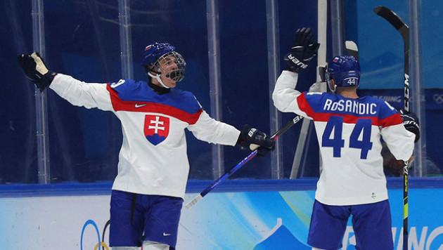 17-летний хоккеист забил в третьем матче подряд на Олимпиаде-2022