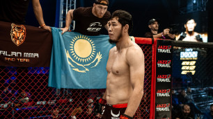 Казахстанский боец Ермеков подерется за пояс в лиге Хабиба