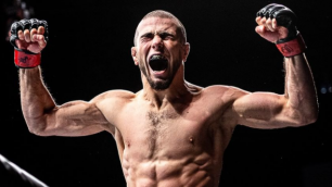 "Лучший". Чимаев, "Найман" и другие известные бойцы отреагировали на победу новой звезды UFC
