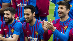 "Барселона" задумала снизить зарплаты лидерам ради новых футболистов