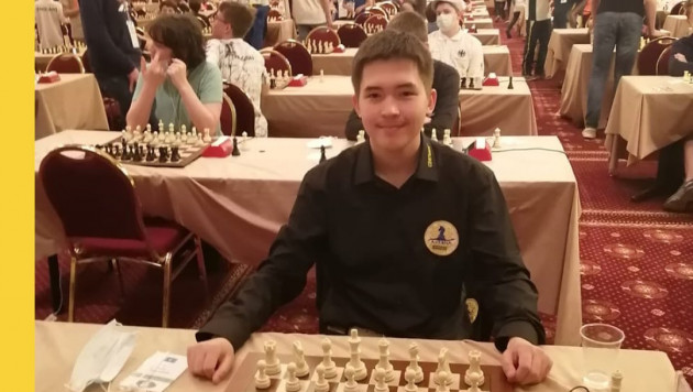 Казахстанец стал чемпионом мира по шахматам