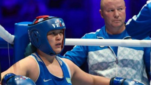 Титулованная боксерша из Казахстана проиграла на ЧМ-2022