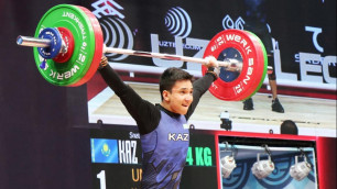 Казахстанский штангист выиграл медаль на ЮЧА