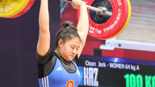 Казахстан выиграл медаль в Узбекистане на ЧА по тяжелой атлетике