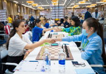 ©chessolympiad.fide.com