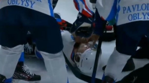 Хоккеист получил жуткую травму в матче Кубка Казахстана (Видео)