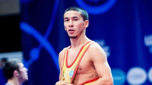 Казахстанский борец "подарил" победу узбеку и остался без медали ЧМ в Сербии
