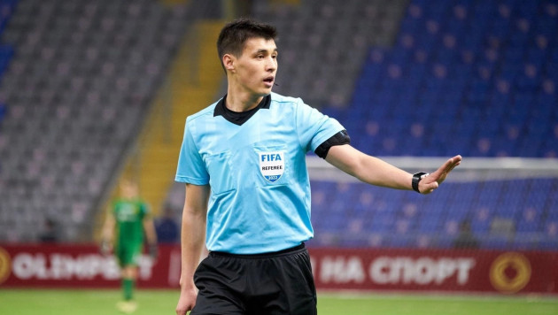 Казахстанские арбитры обслужат товарищеский матч с участием сборной России