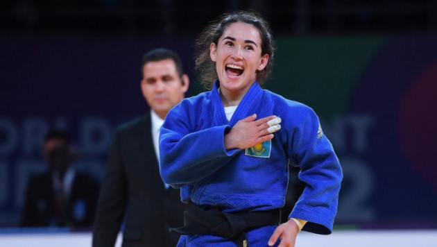 Казахстанка рассказала о медали на ЧМ "со сломанной рукой" и плачущей маме
