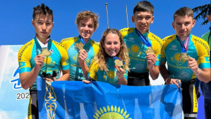 Казахстанские гонщики завоевали золото на чемпионате Азии
