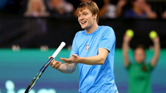 Лучший теннисист Казахстана вышел в четвертьфинал турнира в Швейцарии