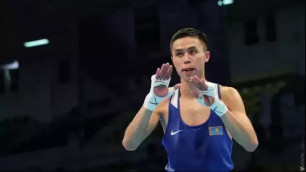 Чемпион мира из Казахстана стартовал с победы на ЧА по боксу