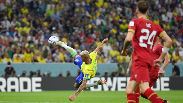 Бразилия стартовала на ЧМ-2022 с победы в матче с эффектным голом и дублем