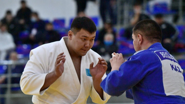 Казахстанский дзюдоист завоевал бронзу на турнире 