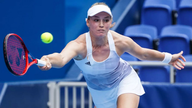Елена Рыбакина выиграла второй матч на необычном турнире в Дубае