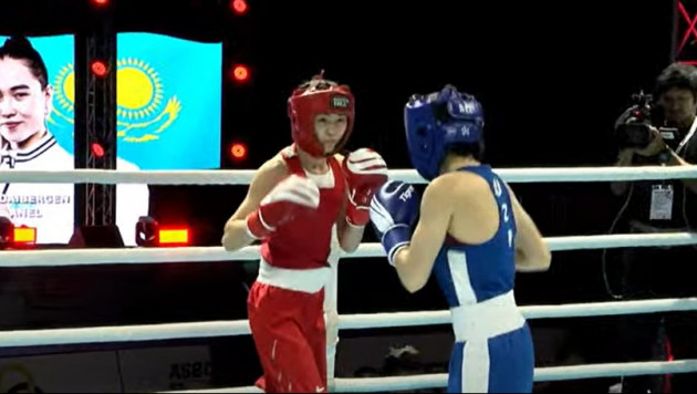 Казахстан начал с поражения от Узбекистана второй день ЧА по боксу