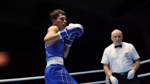 Казахстан выиграл у Узбекистана дуэль за золото ЧА-2023 по боксу