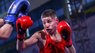 Казахстанский боксер устроил махач с узбеком и выиграл медаль малого ЧМ по боксу