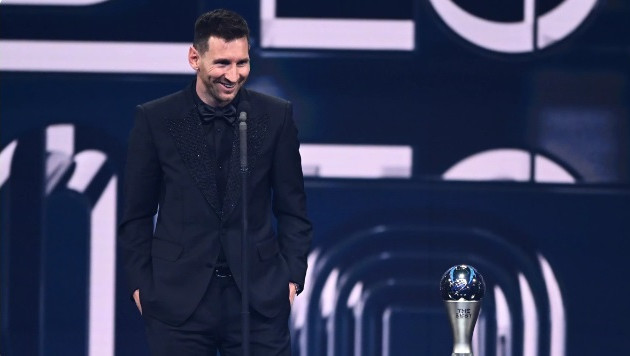 Лионель Месси признан лучшим игроком года по версии ФИФА
