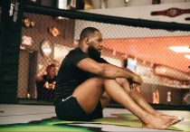 ©instagram.com/jonnybones