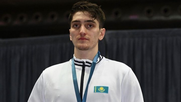 Казахстан сотворил историю на Кубке мира по фехтованию