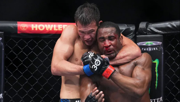 Самый обсуждаемый момент боя Рахмонов - Нил: появилось видео реакции легенды UFC