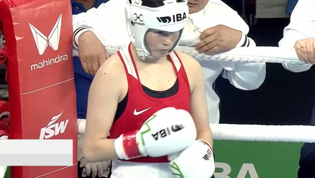 Казахстан понес потерю на женском ЧМ по боксу