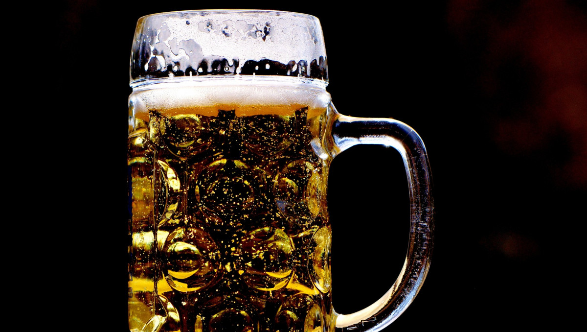 Как правильно пить пиво: сколько, как часто и чем закусывать | Спортивный  портал Vesti.kz