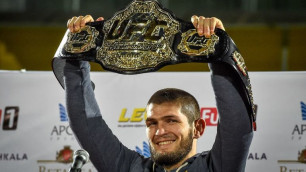Казахстанец купил пояс чемпиона UFC Хабиба на аукционе