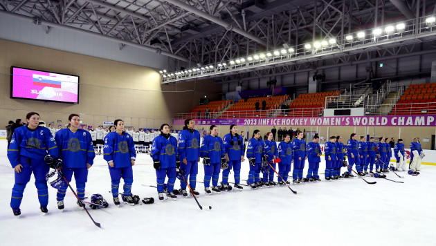 Сборные Италии и Казахстана выявили победителя на женском ЧМ по хоккею