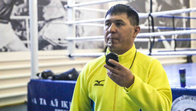 Тренер сборной Казахстана объяснил выбор боксеров на ЧМ-2023. Есть дебютанты