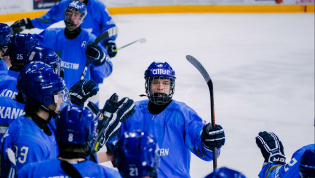 Сборная Казахстана по хоккею одержала разгромную победу на юношеском ЧМ-2023