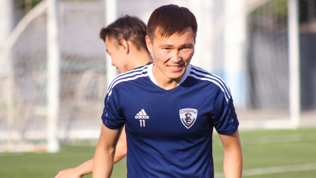 Кандидат в сборную Казахстана забил гол-красавец с центра поля