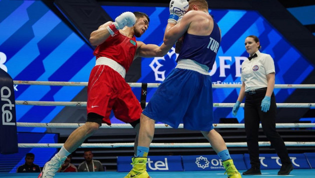 Казахстанский боксер попал на действующего чемпиона на ЧМ-2023 в Ташкенте