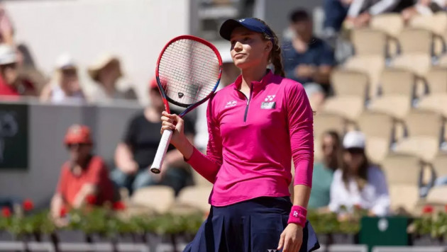 Елену Рыбакину включили в топ теннисисток после снятия с "Ролан Гаррос"