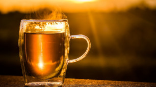 Чем опасен чай и сколько чашек можно пить в день