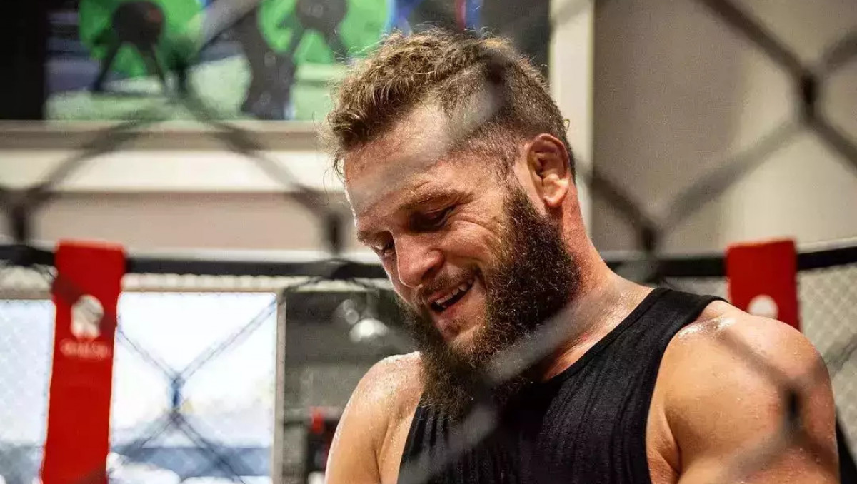 Топовый уроженец Казахстана разозлился на UFC