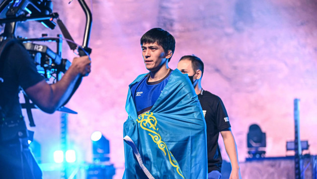 Казаха с рекордом 17-0 назвали новой звездой UFC из Казахстана