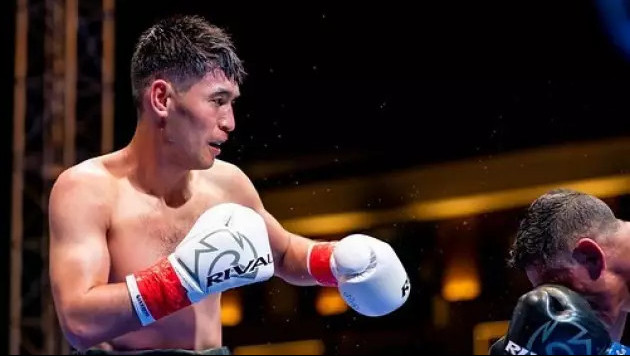 Казахстанский боксер с титулом от WBA обратился к болельщикам перед боем в Узбекистане