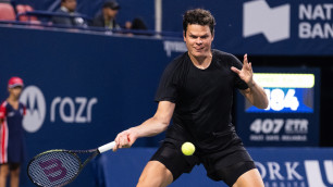 Канадский теннисист сделал 37 эйсов и обыграл десятую ракетку мира на "Мастерсе" в Торонто