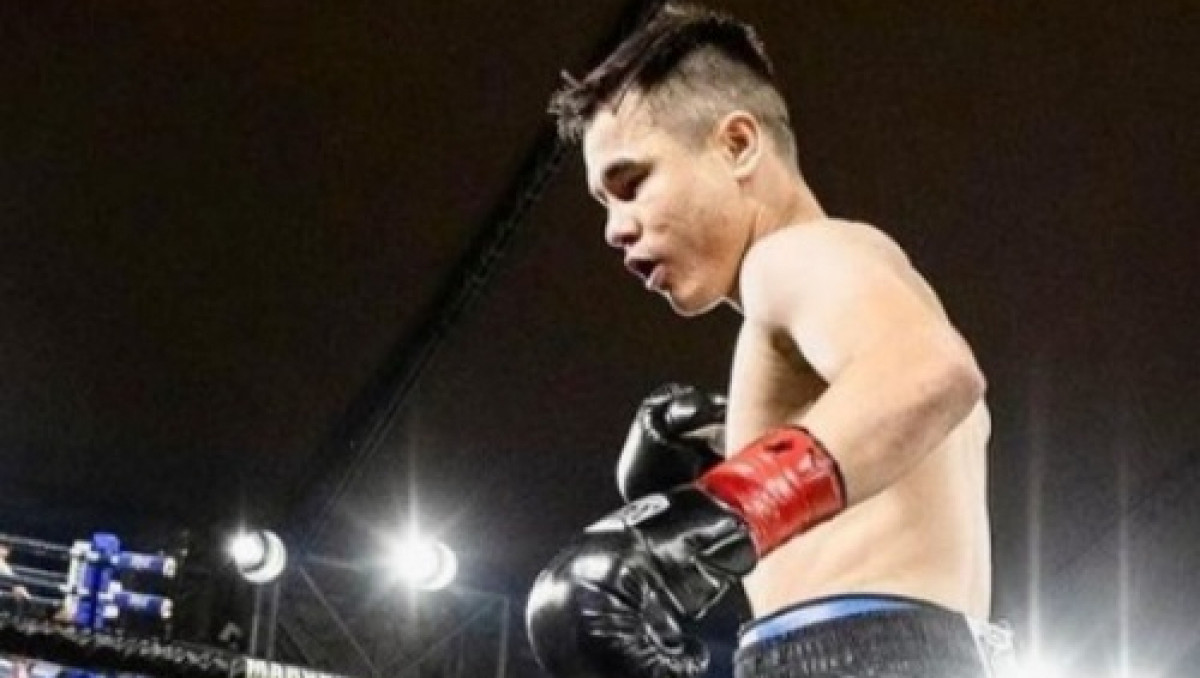 Третий бой казахстанского боксера в США завершился неожиданным результатом