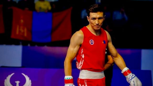 Казахстанский боксер встретится с вице-чемпионом мира на Азиаде