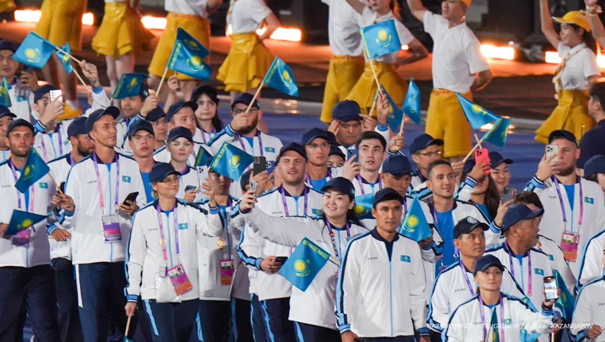 Два золота за день: Казахстан ворвался в топ-10 медального зачета Азиады